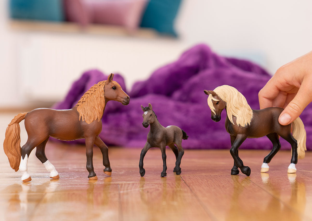 Schleich foals online