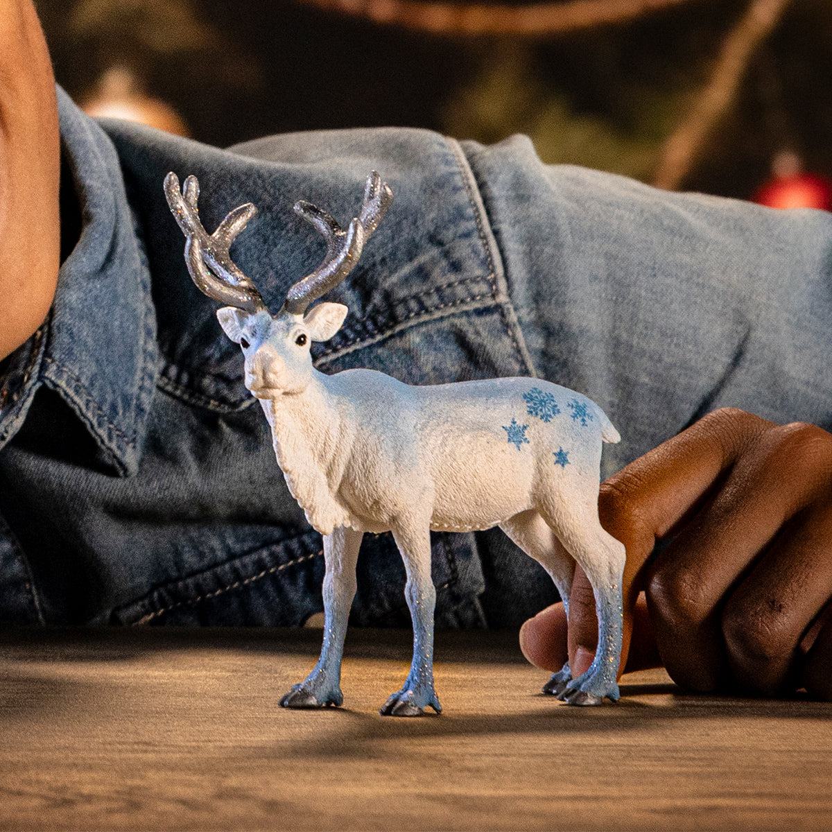 Limited-Edition schleich® Holiday Reindeer 2024 72220 | Schleich