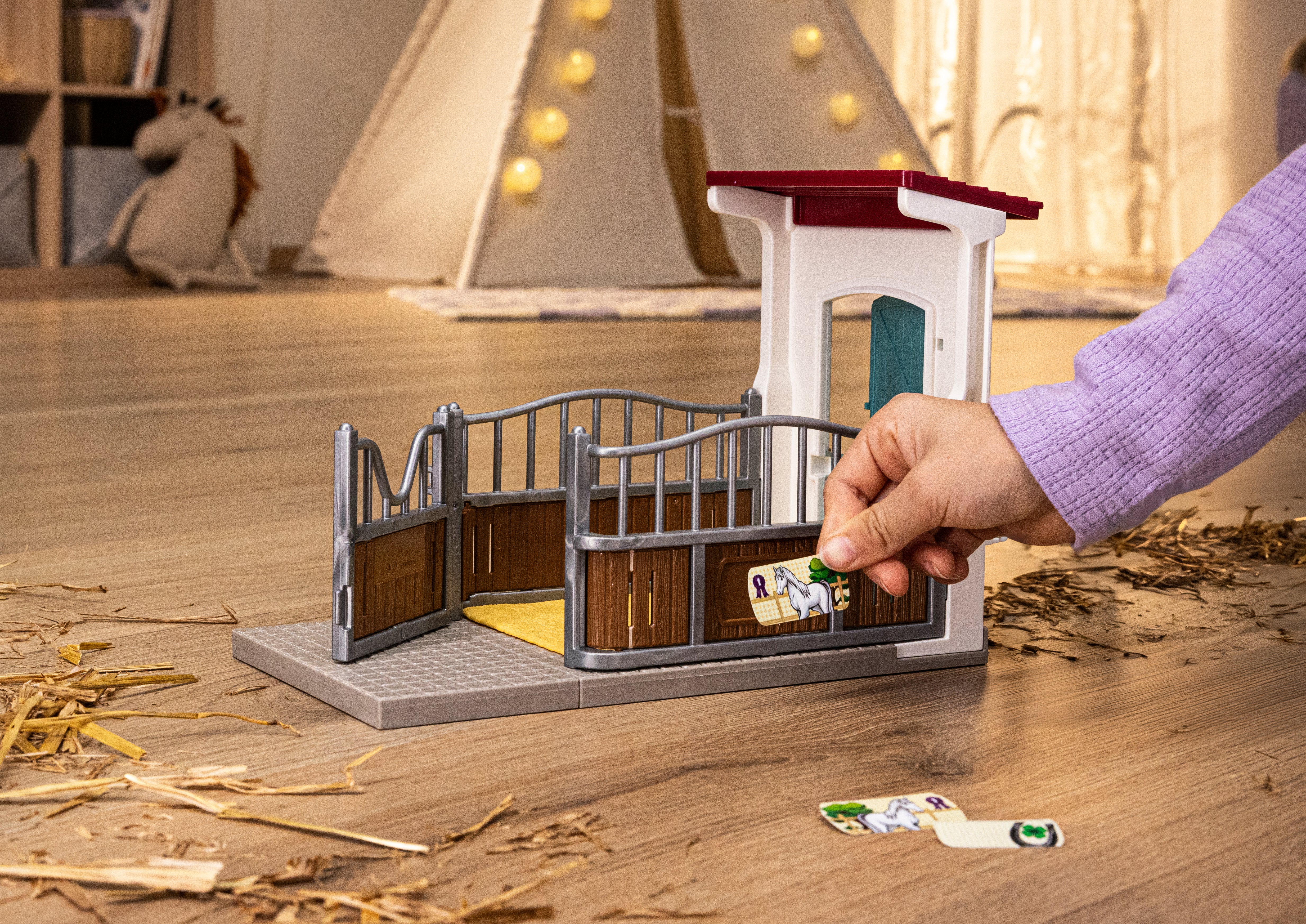 Modular horsebox