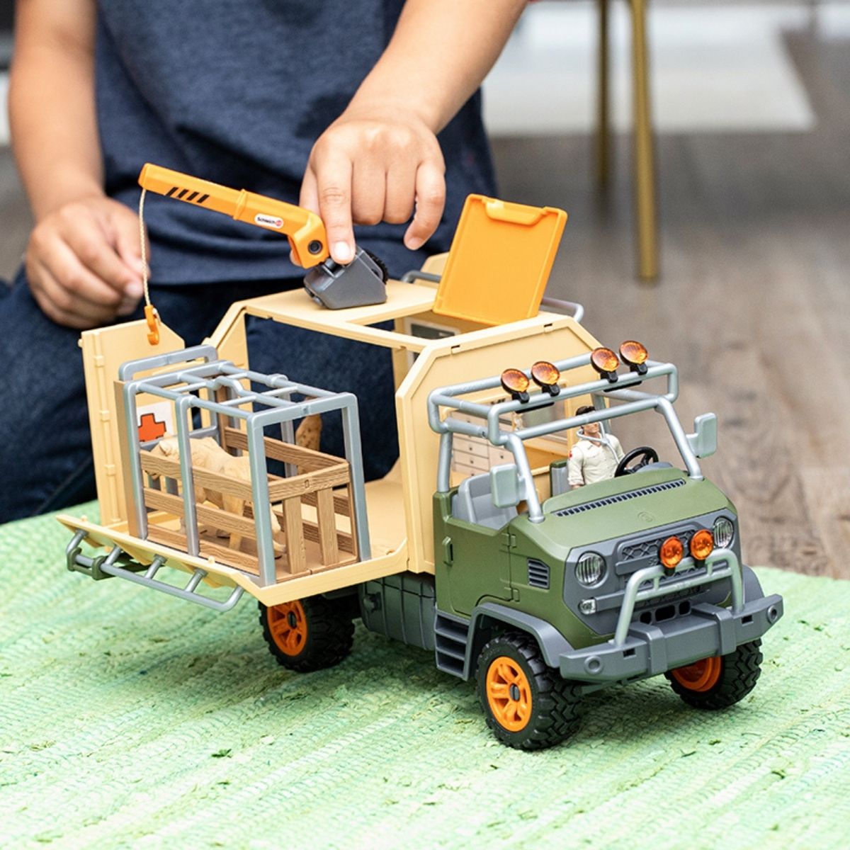 Schleich safari animal rescue truck online