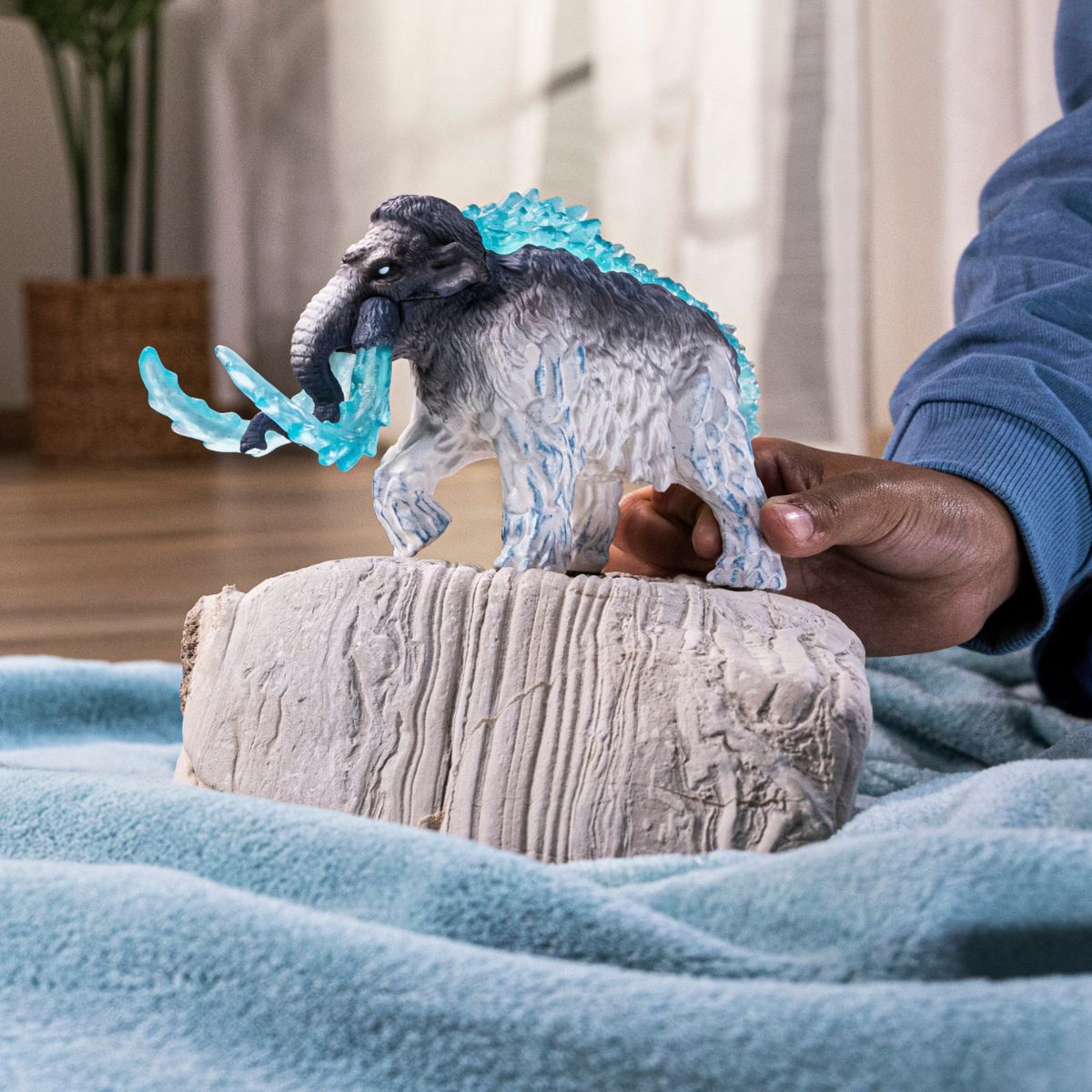 Frost Mammoth 70829 | Schleich USA Inc.