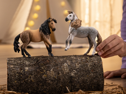 schleich Toys Figurines and Play Sets Official Online Shop